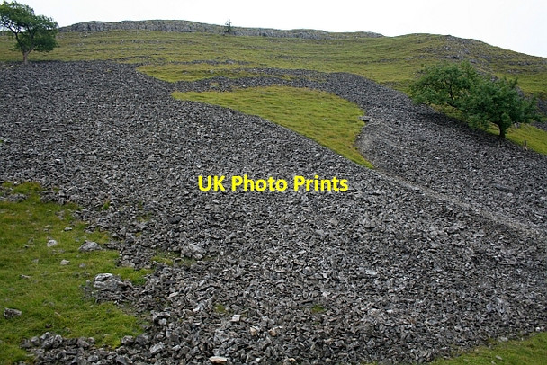 Photo 6"x4" Side Wall of Bull Scar. Conistone c2007