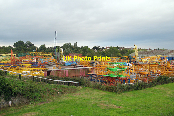 Photo 6"x4" Crane yard Sharpness c2007
