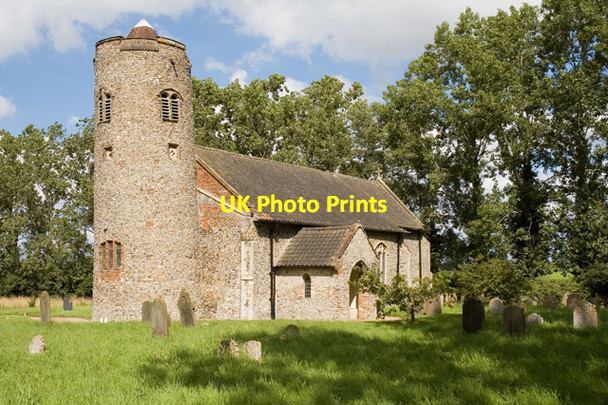 Photo 6"x4" Hemblington Church Hemblington c2007