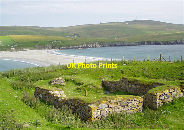 Photo 6"x4" St Ninian's Church Bigton c2004