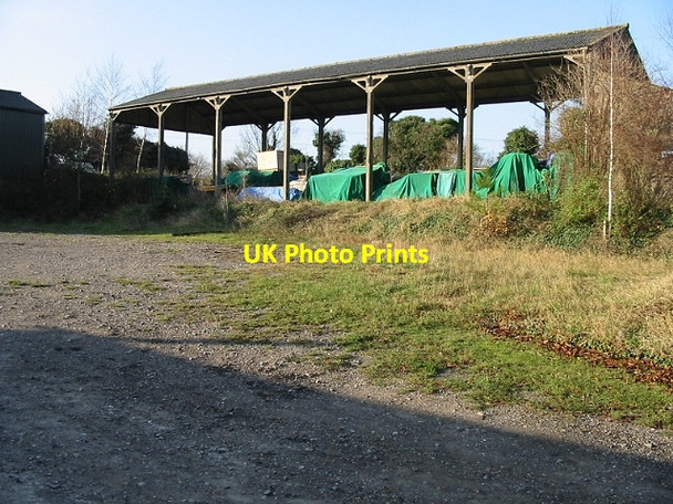 Photo 6"x4" Upper Farm buildings, Sutton Sutton\/TR3349 c2007