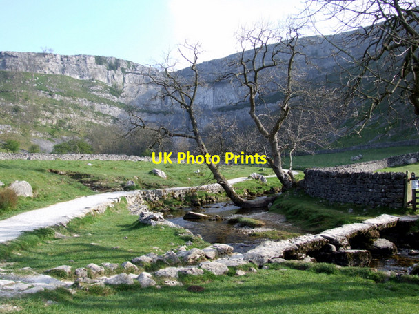 Photo 6"x4" Below Malham Cove Malham\/SD9062 c2007