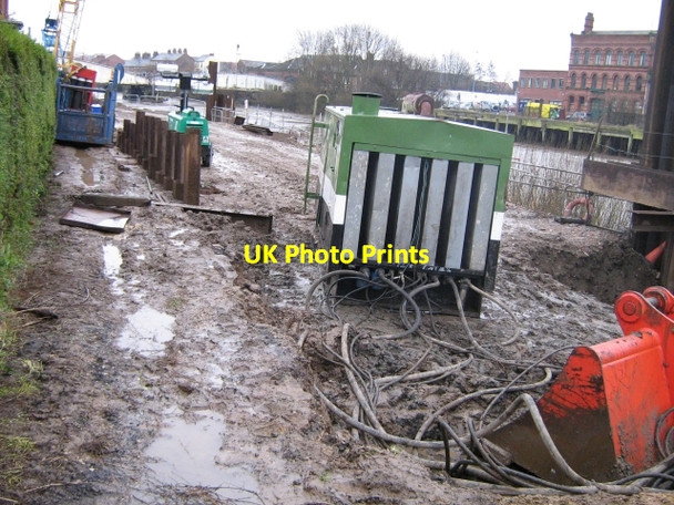 Photo 6"x4" Bring wellies Selby c2008