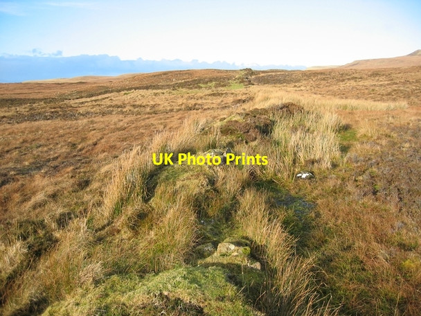 Photo 6"x4" Old wall below Ben Ettrow Ferinquarrie c2008