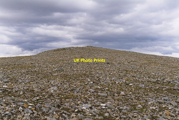 Photo 6"x4" On Carn Liath's summit plateau Aberarder c1998