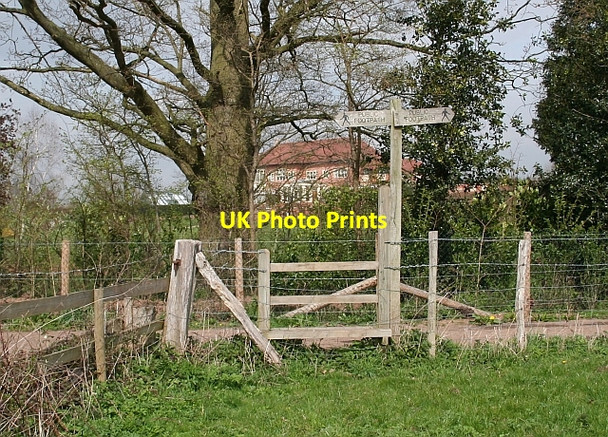 Photo 6"x4" Meeting of Paths. Duckswich House Duckswich c2008