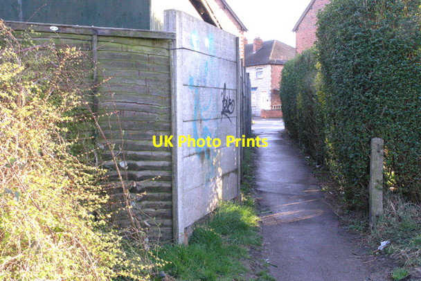 Photo 6"x4" Path onto Cleveland Avenue Long Eaton c2008