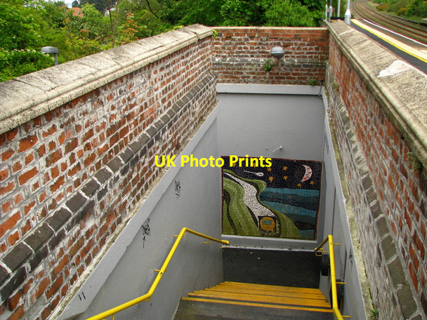 Photo 6"x4" Steps, Carnalea railway halt Bangor\/J5081 c2008