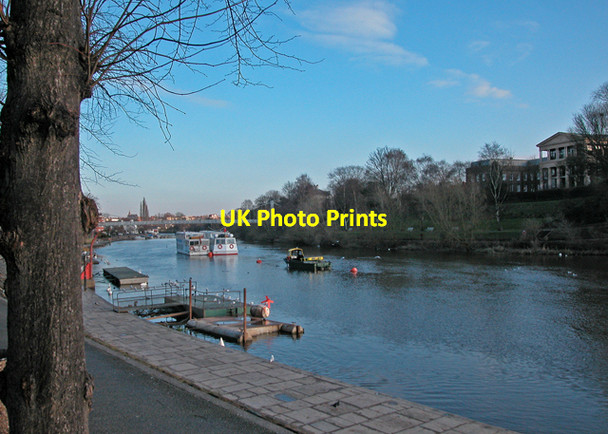 Photo 6"x4" The Dee in Winter Chester c2002