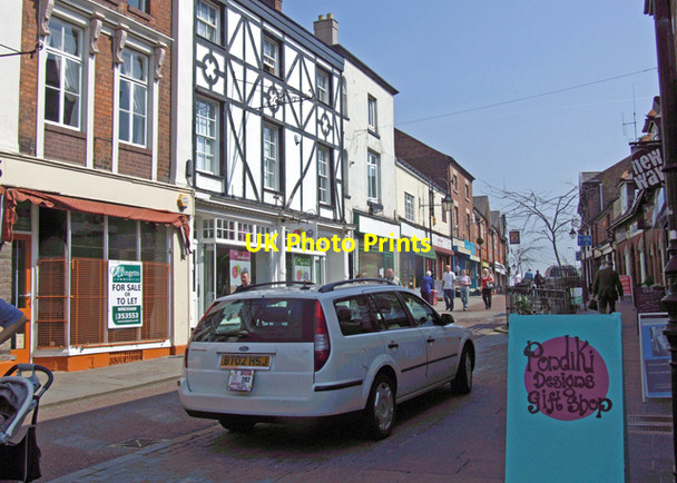 Photo 6"x4" Street scene Wrexham\/Wrecsam c2008