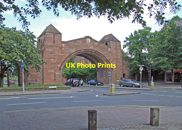 Photo 6"x4" The Newgate Chester c2008