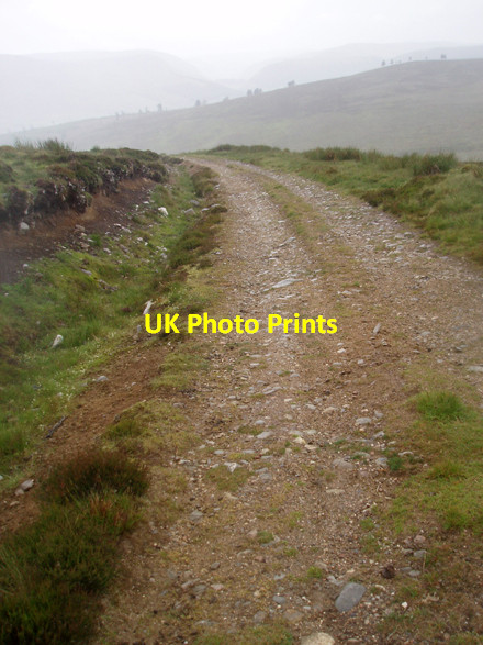 Photo 6"x4" Track, Carn na Seanalaich Clune\/NH7925 c2008