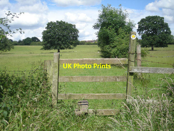 Photo 6"x4" Stile on a little used footpath Cockshutt\/SO7383 c2008