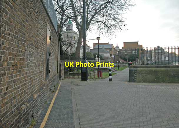Photo 6"x4" Thames path Greenwich\/TQ3977 c2006