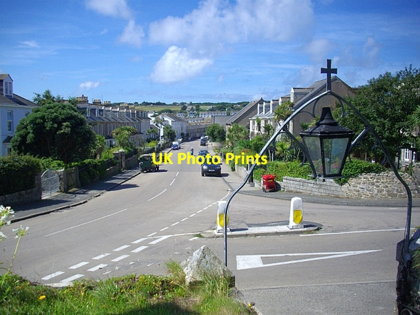 Photo 6"x4" Church Street, Hugh Town, St.. Mary's Hugh Town c2008