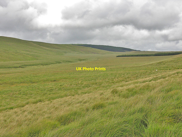 Photo 6"x4" Cwm of the Nant Ffos-casaf Craig y Lluest c2008