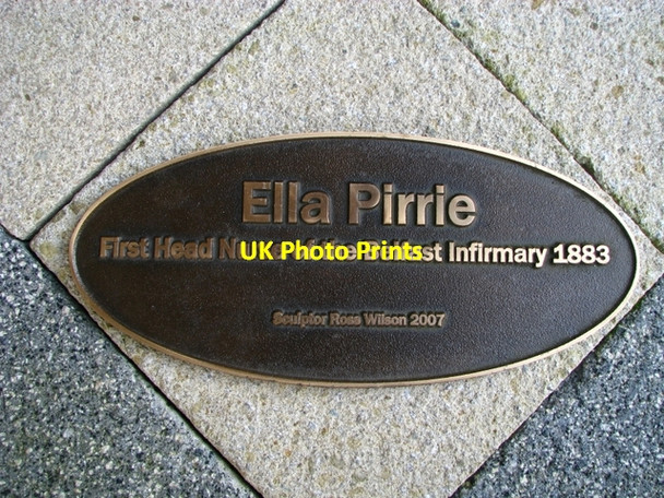 Photo 6"x4" Ella Pirrie statue, Belfast City Hospital [detail] Belfast c2008 P1
