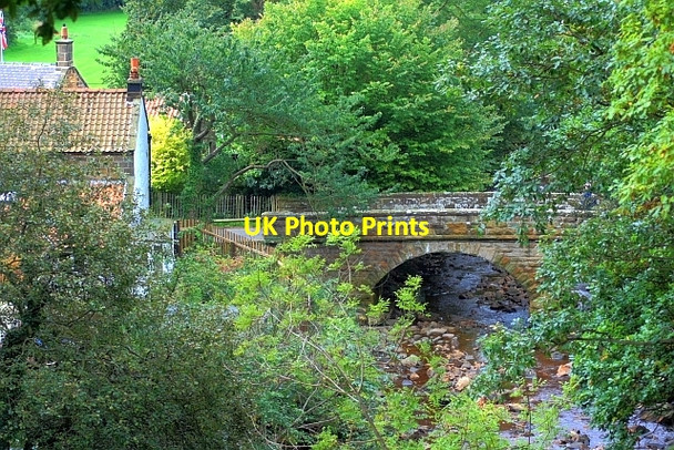 Photo 6"x4" Eller Beck Bridge Green End\/NZ8203 c2008