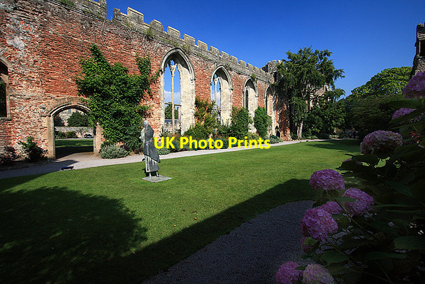 Photo 6"x4" Ruins of the Great Hall, Bishop's Palace Gardens - Wells Wells c2008