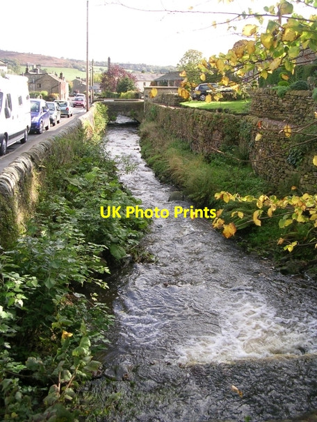 Photo 6"x4" Stream running alongside Main Street Aire View c2008