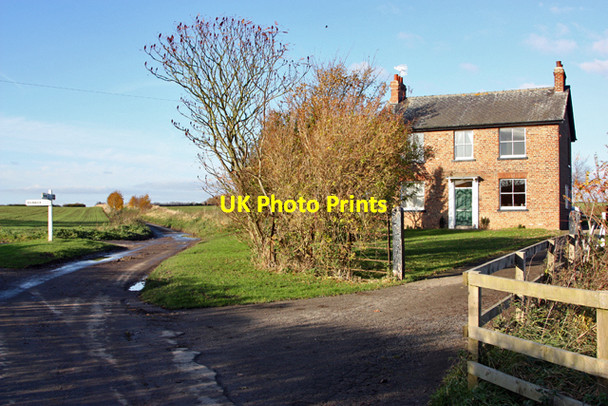 Photo 6"x4" Watton Grange Cottage Watton\/TA0150 c2008