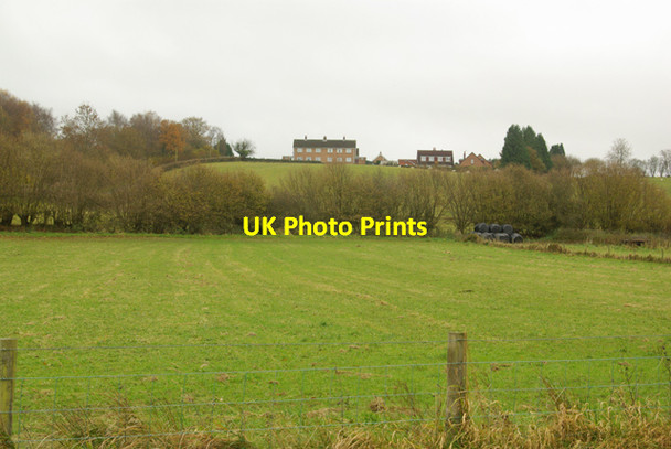 Photo 6"x4" Looking up to Cefn Llewelyn Cilmery c2008
