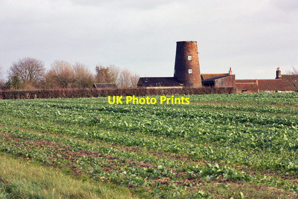Photo 6"x4" A disused windmill, Hutton Cranswick Hutton\/TA0253 c2008