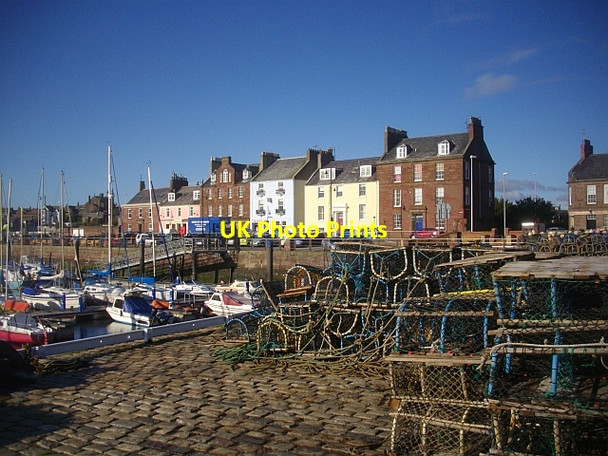 Photo 6"x4" By the Inner Harbour, Arbroath Arbroath c2008