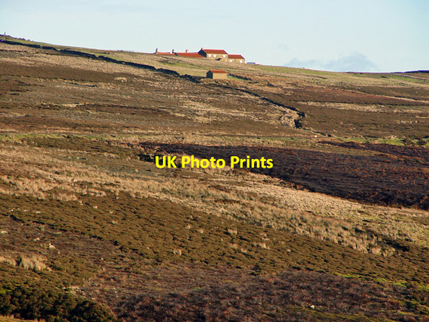 Photo 6"x4" Across the moors to the Lion Inn, Blakey Church Houses c2004