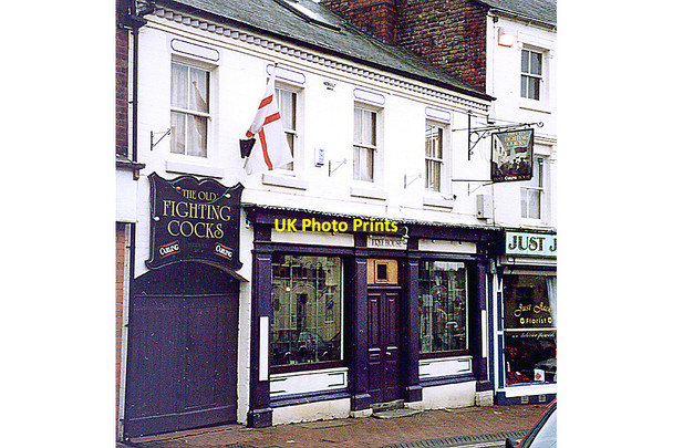 Photo 6"x4" The Old Fighting Cocks, Market St, Oakengates Telford c2004