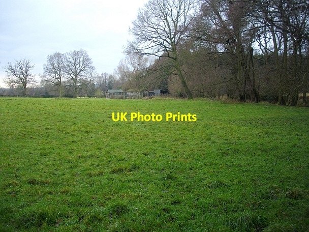 Photo 6"x4" Pasture and old sheds Colwall Stone c2008