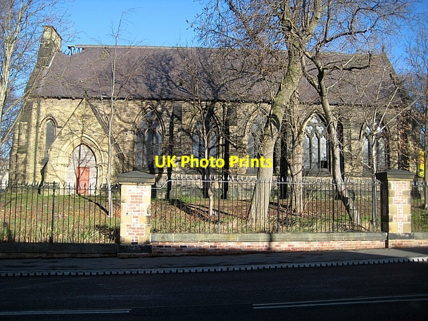 Photo 6"x4" St Faith\u00e2\u0080\u0099s church of the former Stanley Royd hospital Wakefield\/SE3320 c2009