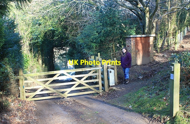 Photo 6"x4" The Pleck Gate Barton Court\/SO7440 c2009