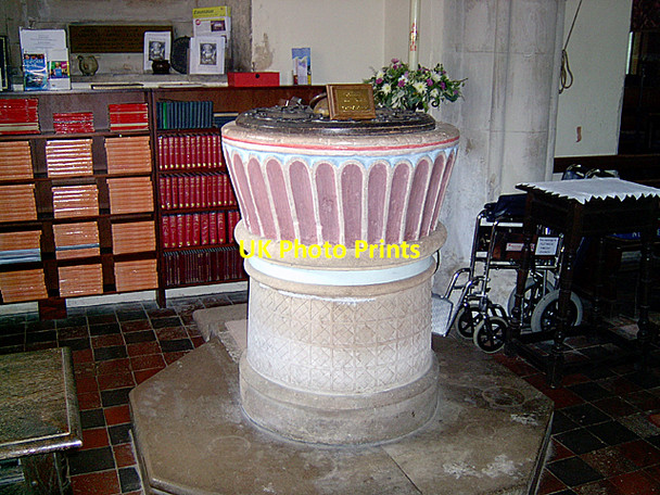 Photo 6"x4" Flitwick Parish Church Font Flitwick c2008