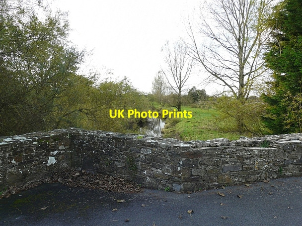 Photo 6"x4" View from Pont Spwdwr (Spudder's Bridge) Trimsaran c2008