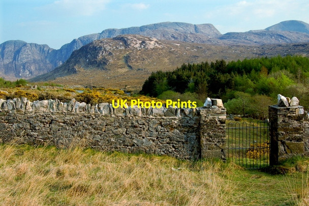Photo 6"x4" Dunlewy - Derryveagh Mountains from derelict church Money Beg c2008
