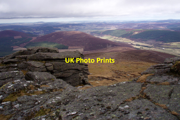 Photo 6"x4" View east from Ben Rinnes summit Scurran of Lochterlandoch c2009
