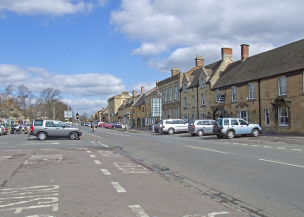 Photo 6"x4" High Street Moreton-in-Marsh c2009