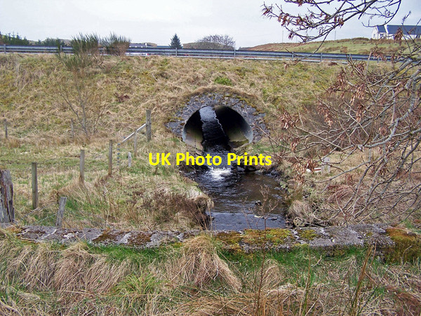 Photo 6"x4" Braebost Burn under A850 Suledale c2009
