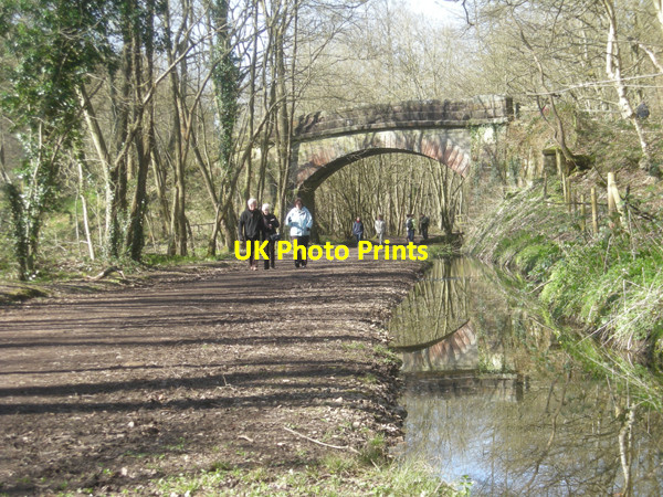 Photo 6"x4" Sunday stroll along the old railway line Farley\/SK0644 c2009