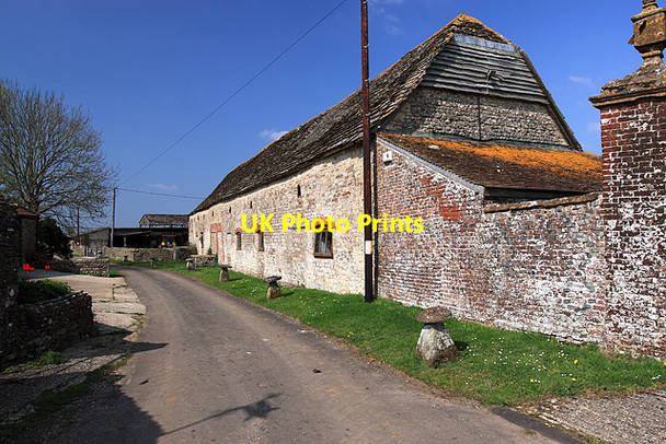 Photo 6"x4" Barn at Mappowder Court Farm Mappowder c2009
