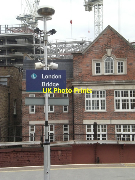 Photo 6"x4" London Bridge Railway Station platform sign, SE1 London c2008