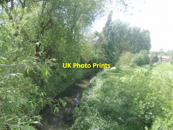 Photo 6"x4" River Tame viewed upstream towards the Black Country Route Darlaston c2009