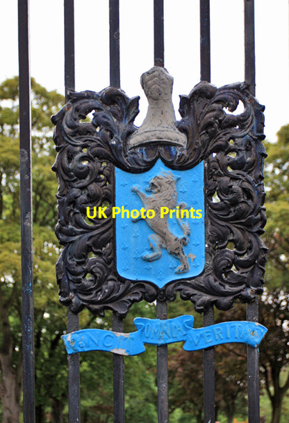 Photo 6"x4" Pickering Park Gates - detail Hessle\/TA0326 c2009