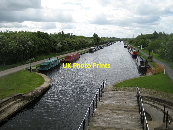 Photo 6"x4" Stanley Ferry moorings Wakefield\/SE3320 c2009