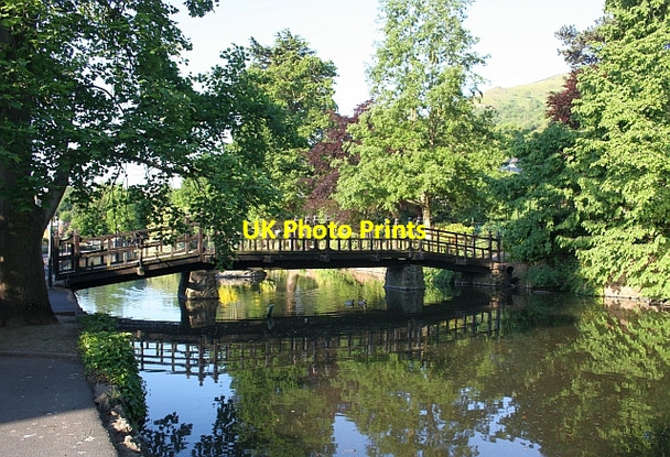 Photo 6"x4" Bridge over the Swan Pool, Malvern Great Malvern c2009
