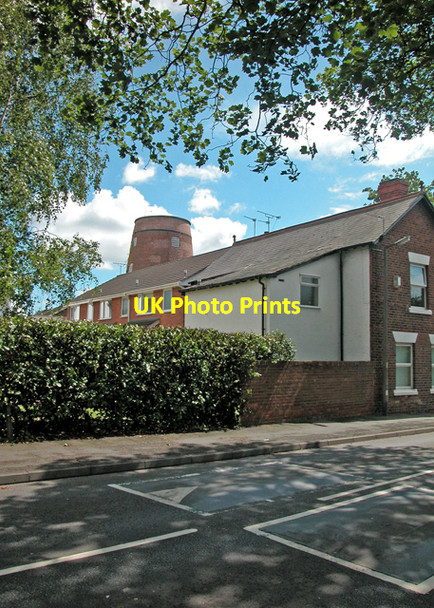 Photo 6"x4" Mill Close Chester c2005