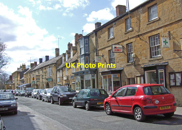 Photo 6"x4" High Street Moreton-in-Marsh c2009 P1