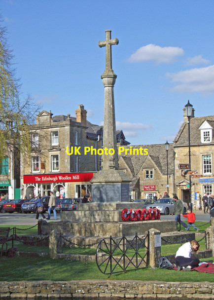 Photo 6"x4" War memorial Bourton-on-the-Water c2009