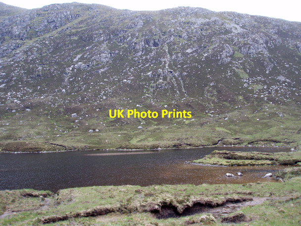 Photo 6"x4" Loch an Tuim Bhuidhe Loch an Tuim Bhuidhe c2009